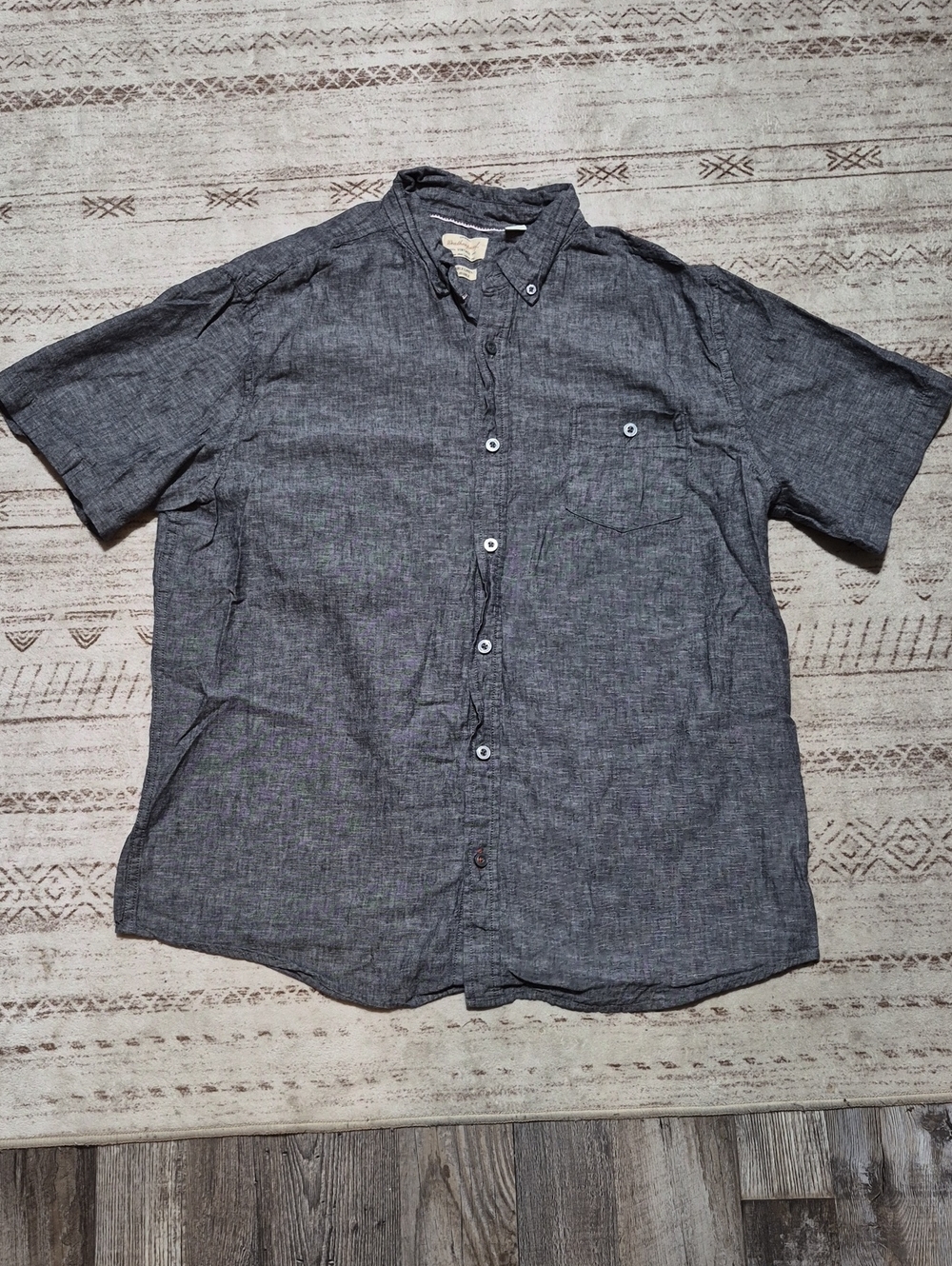 Men's Short-Sleeve Casual Button-Down Shirt - Charcoal Gray